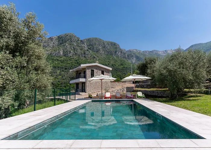 Family House Giardino Verde