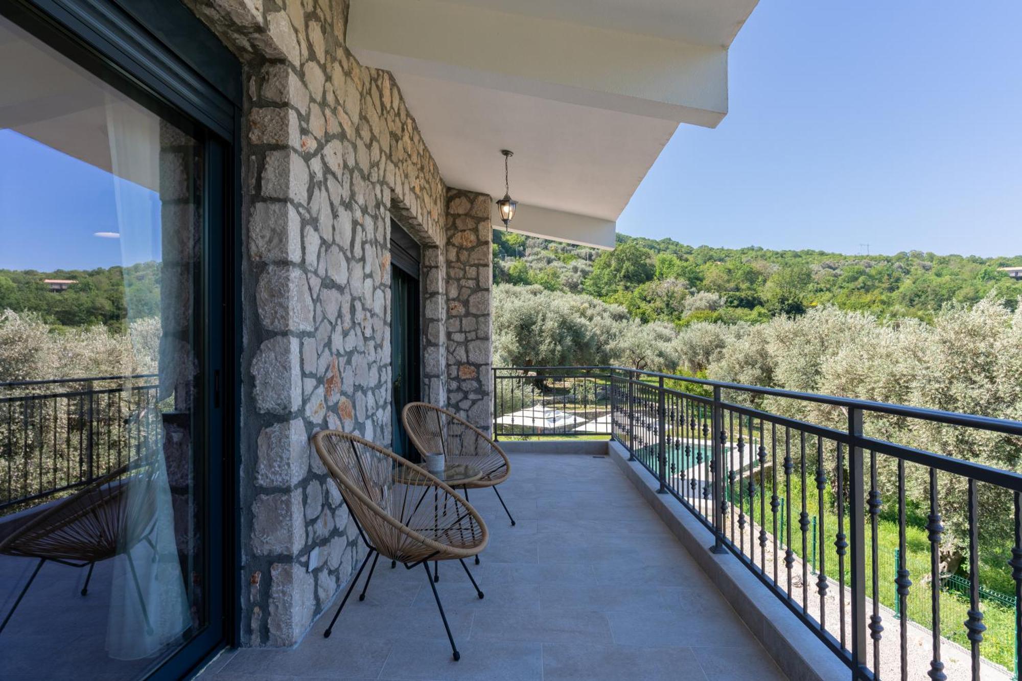 Vila Family House Giardino